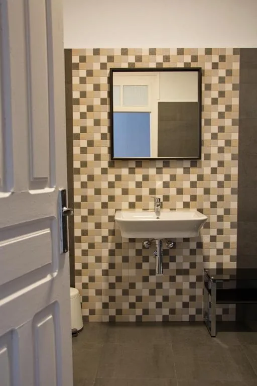 Quarto Standard com casa de banho partilhada - 2 camas — Pension Casa Pinilla
