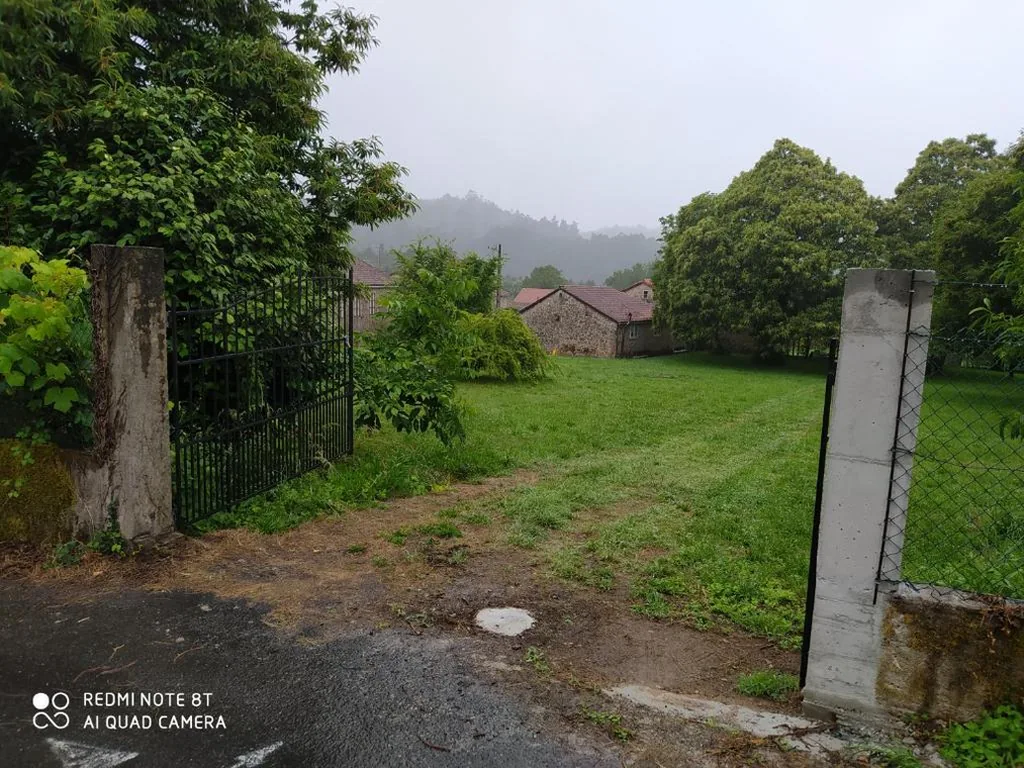Casa com 3 quartos — Pensión de Logrosa