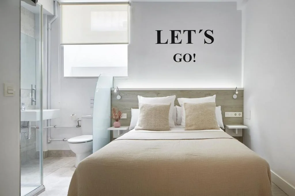 Habitación Doble con baño privado — Pension El Puerto