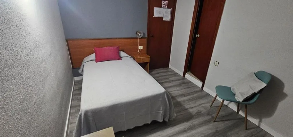Quarto Individual — Pensión España 2 Estrellas Cehegin