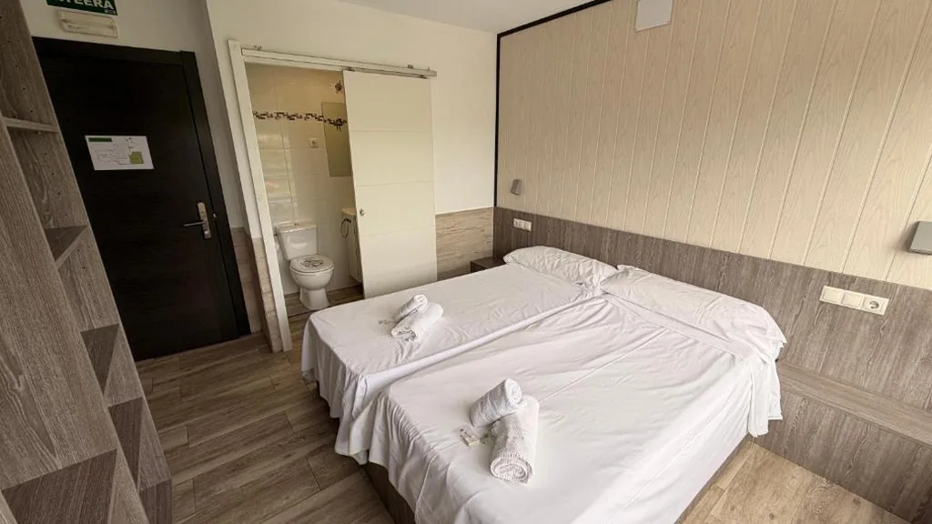 Quarto Duplo — Pension GAZTELUGATXE
