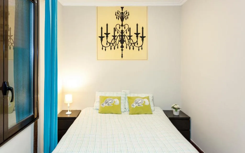 Doppelzimmer mit Gemeinschaftsbad — Pensión Goiko