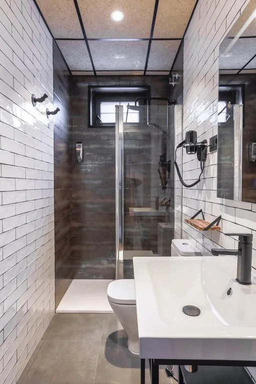 Habitación Doble — Pensión H30 Bilbao