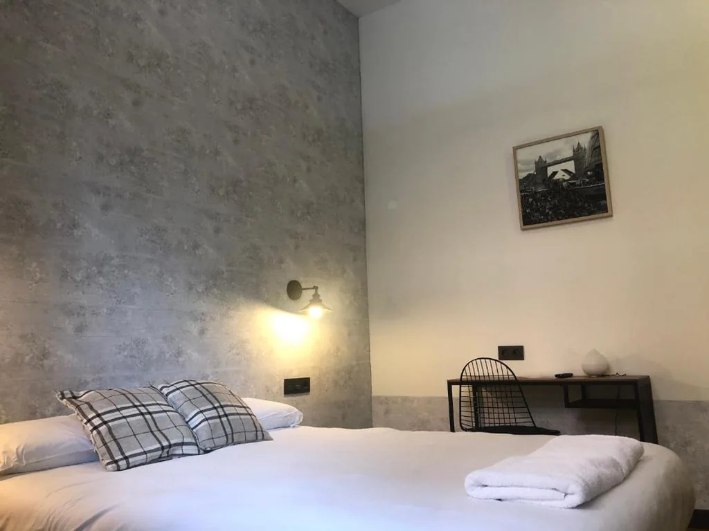 Habitación Doble — Pensión H30 Bilbao