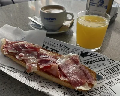 Pensión Juan Pedro — Foto 8
