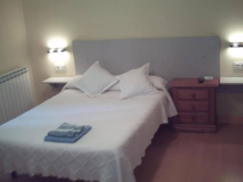 Camera doppia con bagno in comune - 1 o 2 letti — Pensión la Marinera