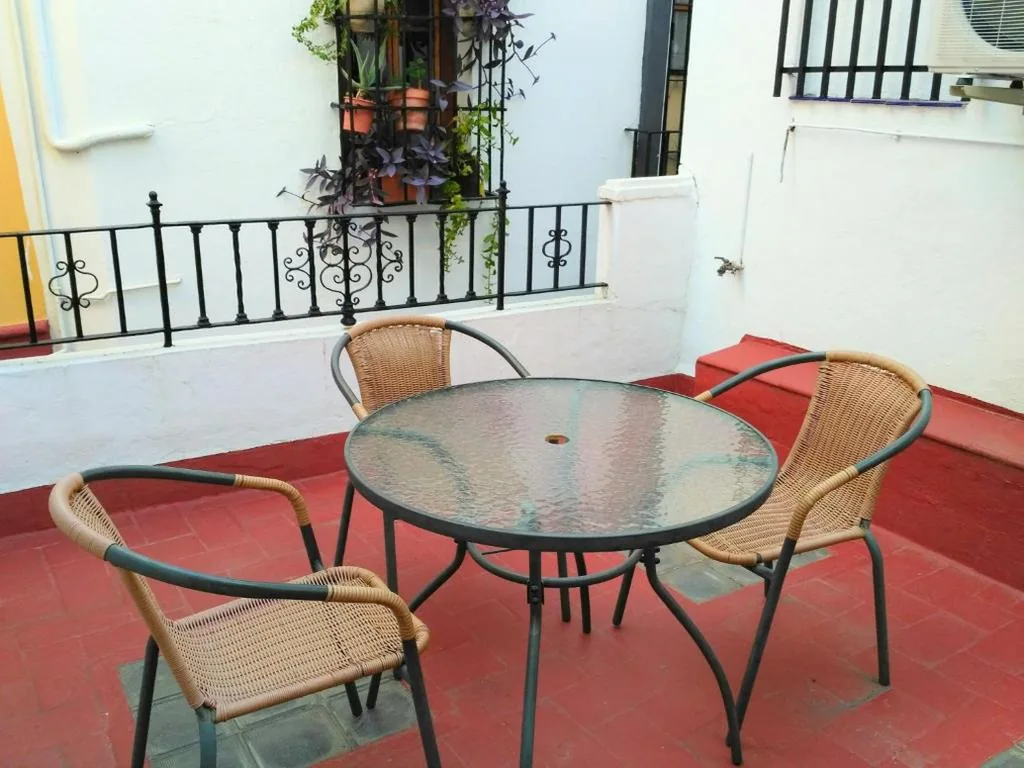 Dreibettzimmer mit Gemeinschaftsbad — Pensión La Montoreña