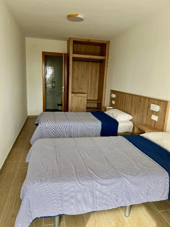 Quarto Duplo - 1 ou 2 camas — Pensión La Ola