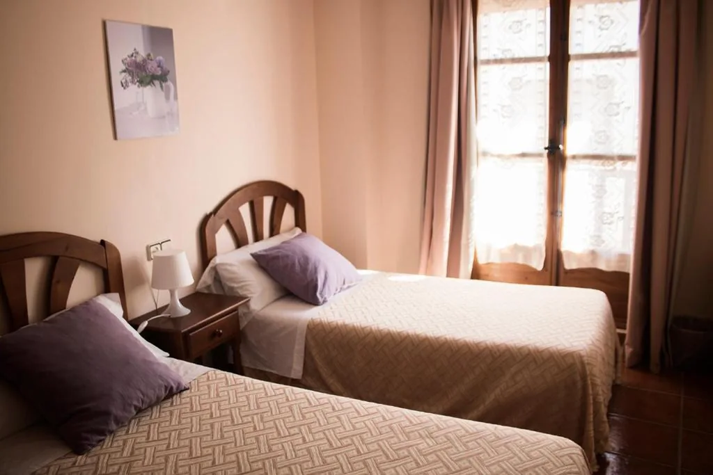 Zweibettzimmer — Pension Las Cuevas de Cañart
