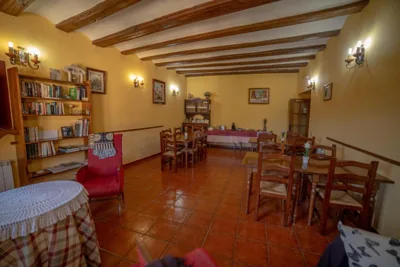 Pension Las Cuevas de Cañart — Foto 4