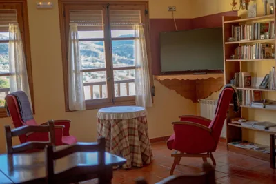 Pension Las Cuevas de Cañart — Foto 5
