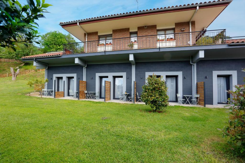Pension Mendi Azpi Rooms