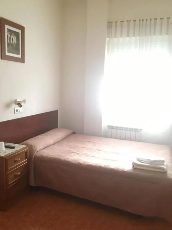Camera matrimoniale — PENSION MIRAFLORES