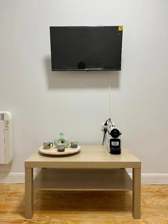 Habitación Triple con baño privado externo — Pensión Miramar