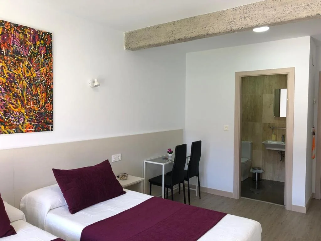 Doppelzimmer mit 2 Betten — Pensión Miribilla