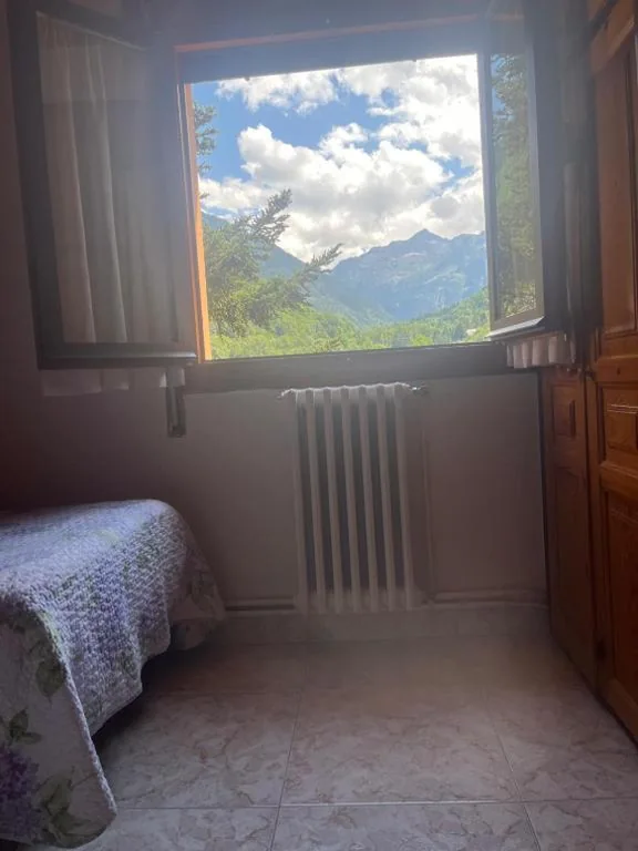 Habitación Doble Estándar con vistas a la montaña - 2 camas — Pensión Montarto