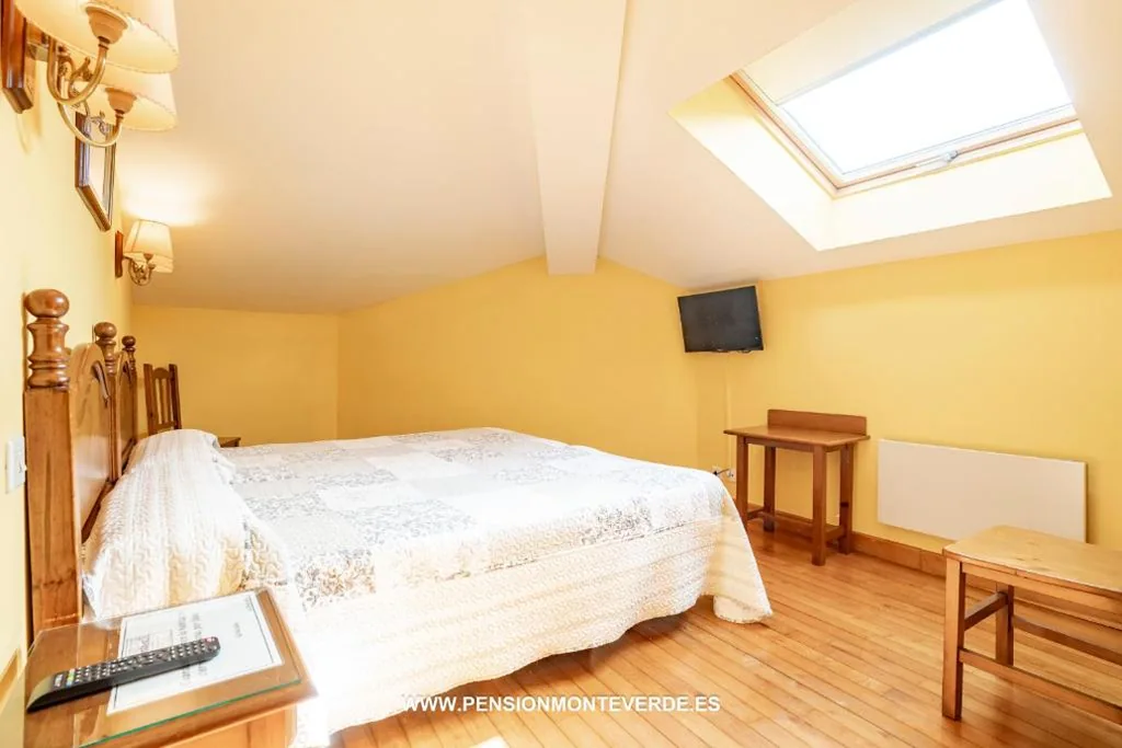 Doppelzimmer – 1 oder 2 Betten — Pension Monteverde