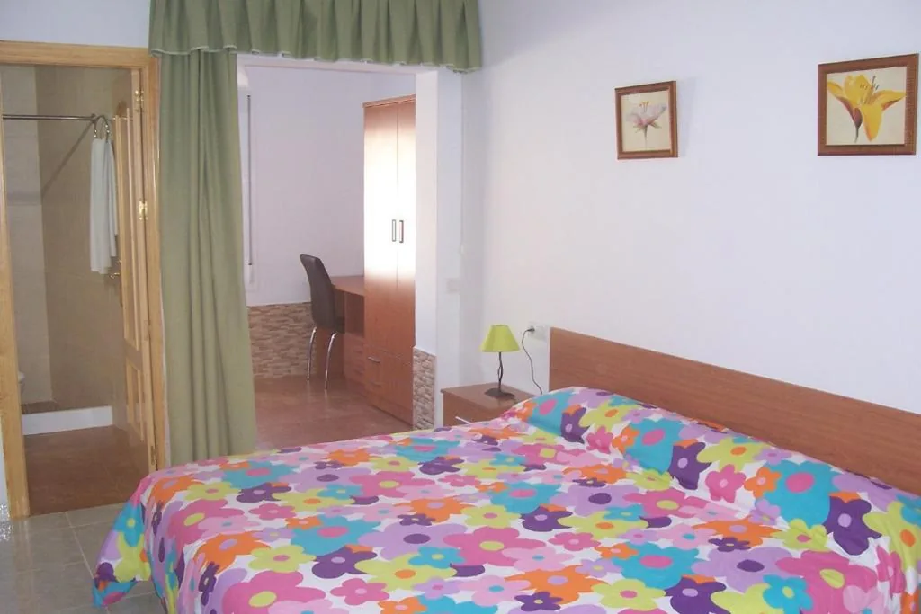 Doppelzimmer mit 1 oder 2 Betten — Pensión Nomphosumus