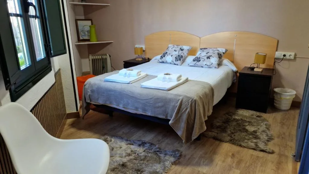 Quarto Duplo com casa de banho partilhada — Pensión O Muiño