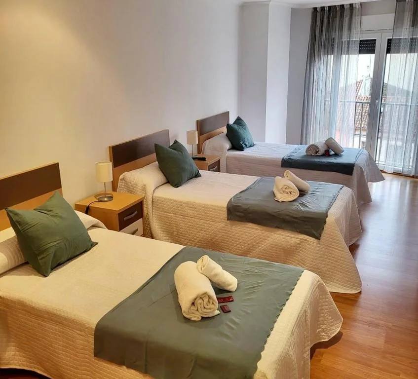Camera tripla classica — Pension Orois