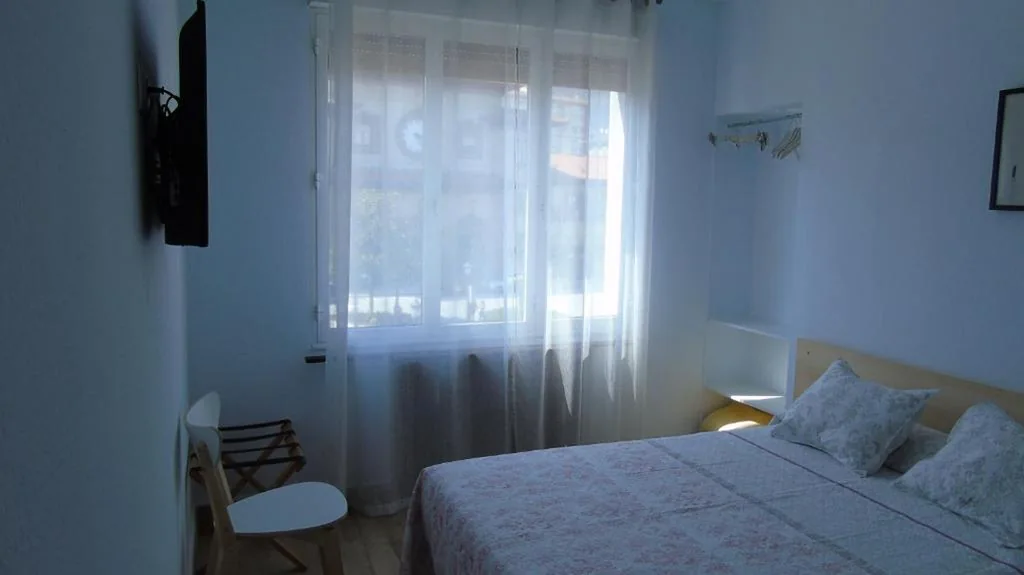 Habitación Individual — PENSION OVIEDO