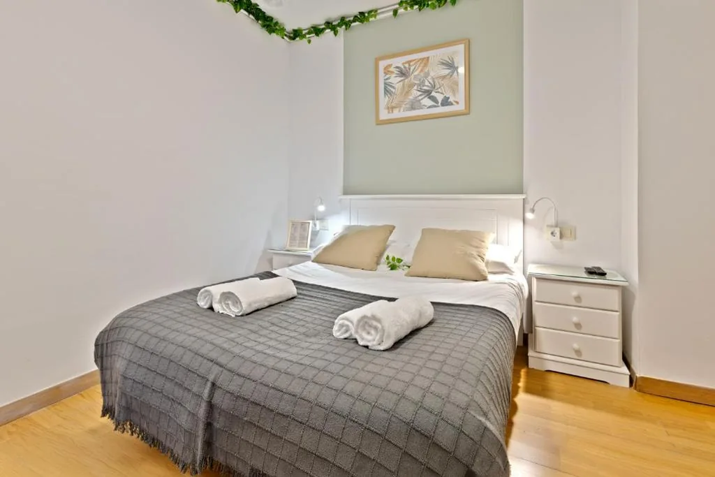 Standard-Doppelzimmer — Pensión Parc Central