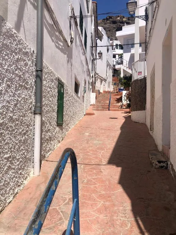 広々としたシングルルーム — Pensión Playa