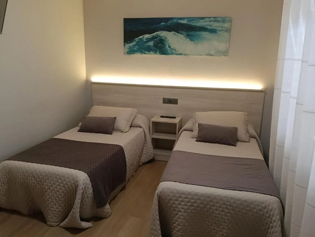Doppelzimmer – 1 oder 2 Betten — Pensión Plaza