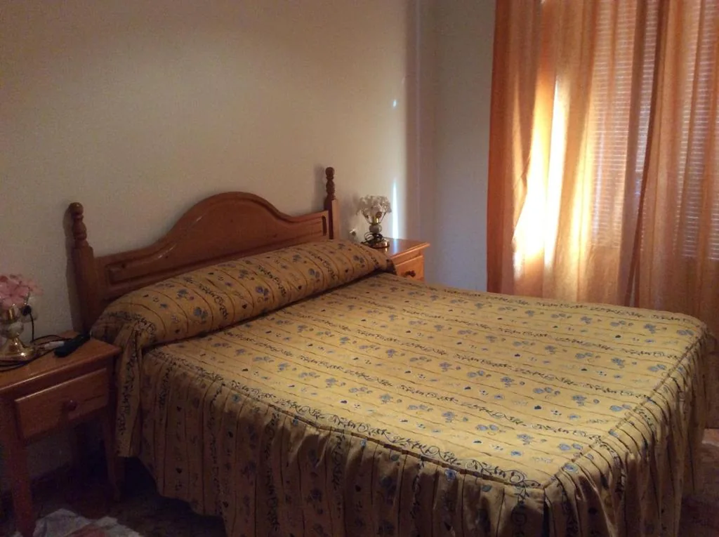 Camera Doppia con bagno privato - 1 o 2 letti — Pensión Princesa