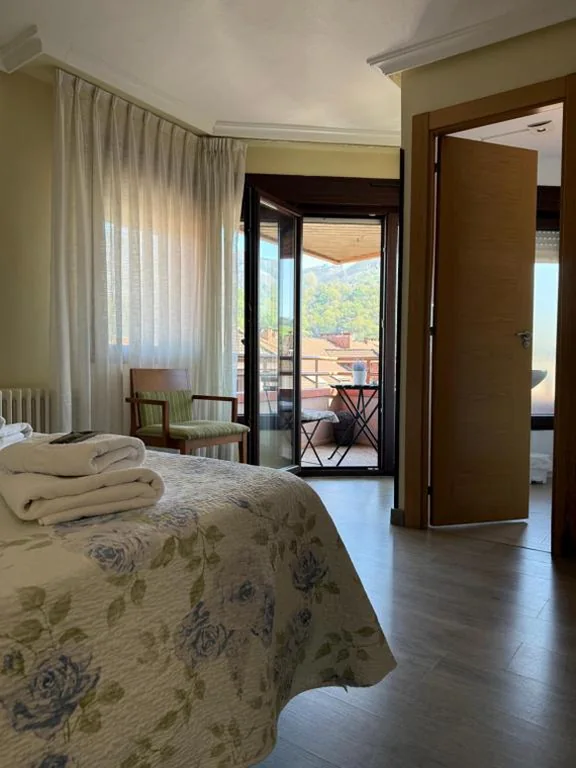 Doppelzimmer mit Terrasse — Pension Reconquista