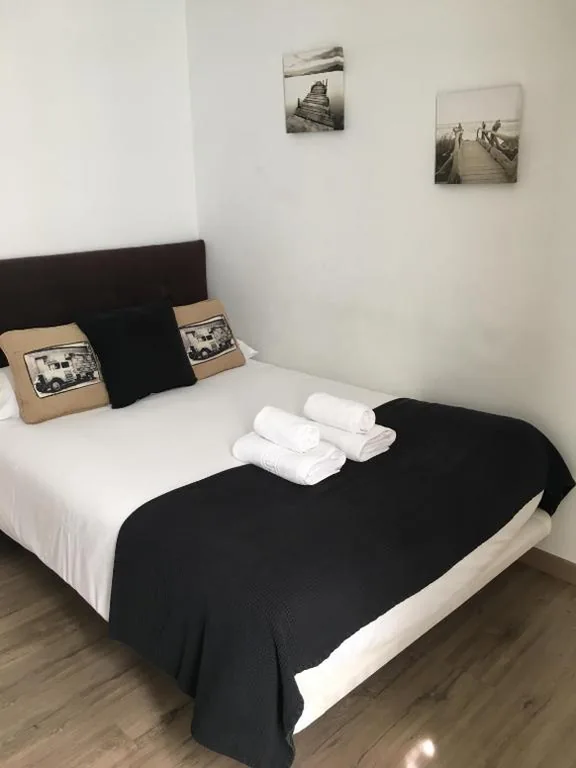 Standard-Doppelzimmer mit Gemeinschaftsbad — Pensión Residencia Fonseca