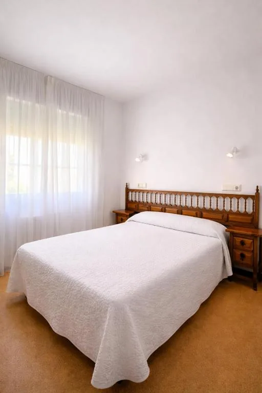 Habitación Doble con baño privado — Pensión Rey