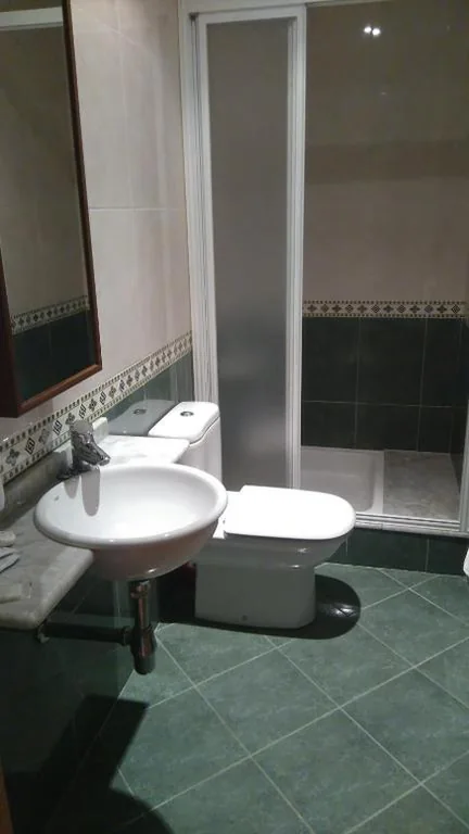 Deluxe-Doppelzimmer mit Dusche — Pensión Risco
