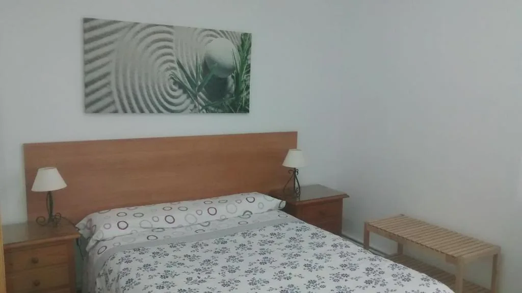 Double Room with Shared Bathroom - 1 or 2 Beds — Pension Santa Rita