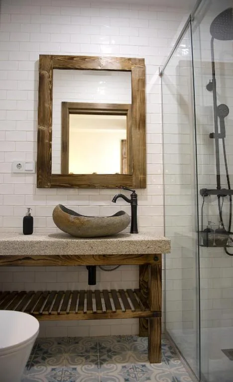 Chambre double avec salle de bains privative — PENSION SOBRADO