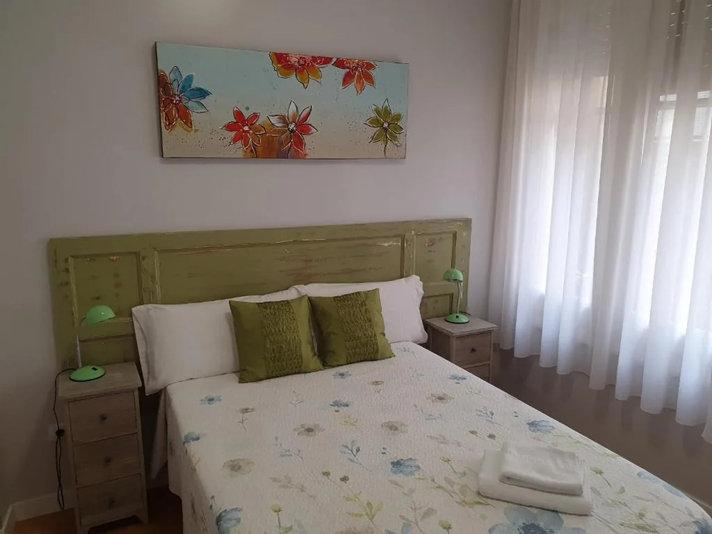 Camera singola con bagno in comune — Pensión Sotelo