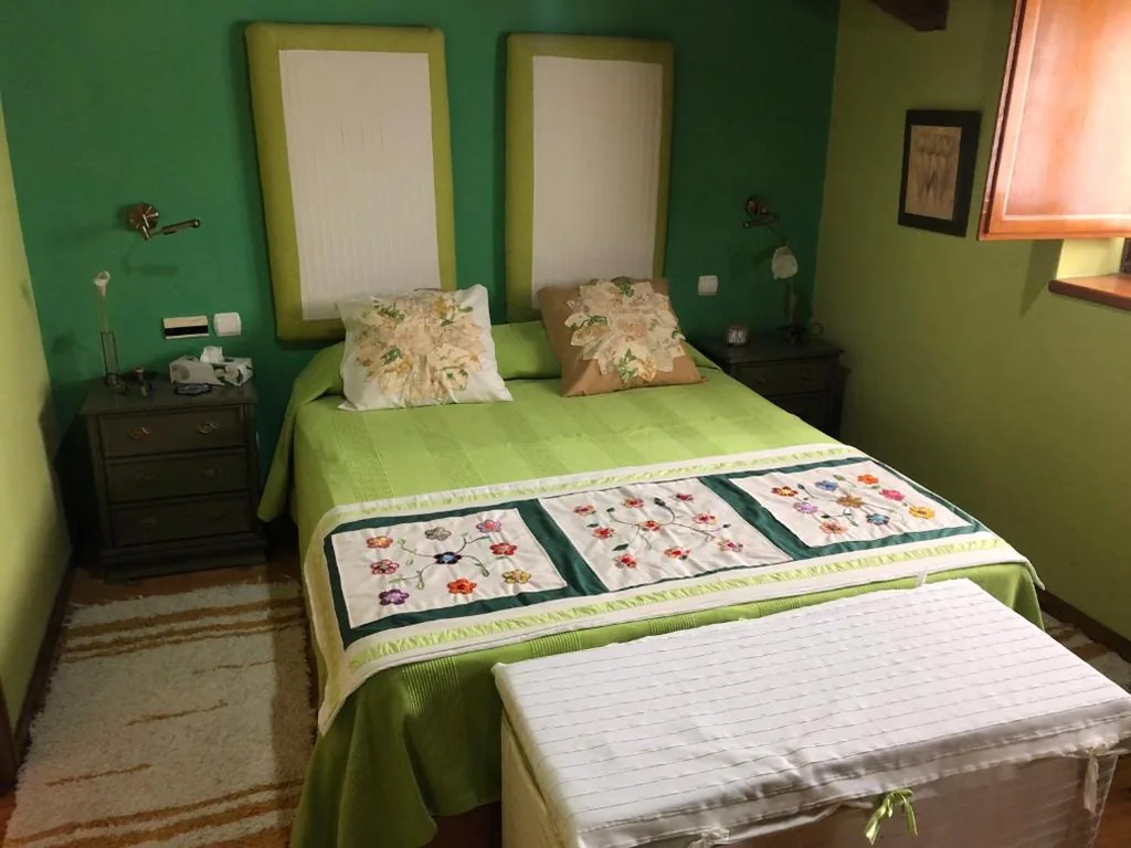 Habitación Doble — pension trescasas