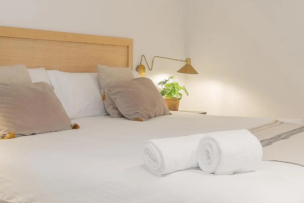 Camera matrimoniale Deluxe con letto supplementare — Pension Txapitela