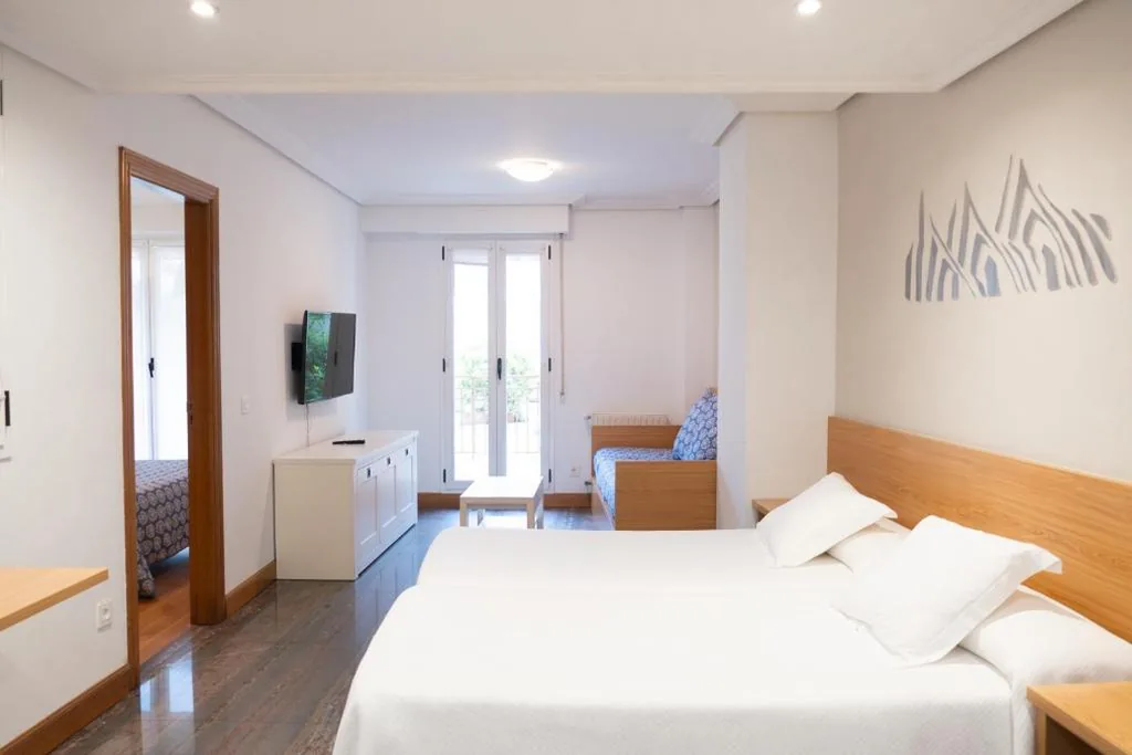 Habitación Familiar — Pensión Txiki Polit