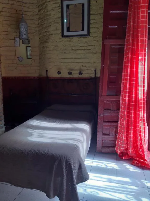 Camera singola con bagno in comune — PENSION VERGARA , Sevilla