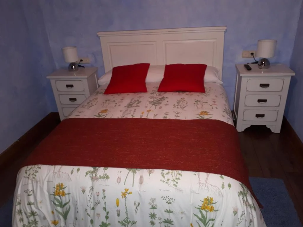 Deluxe Double Room with Private Bathroom — Pension Vilanova