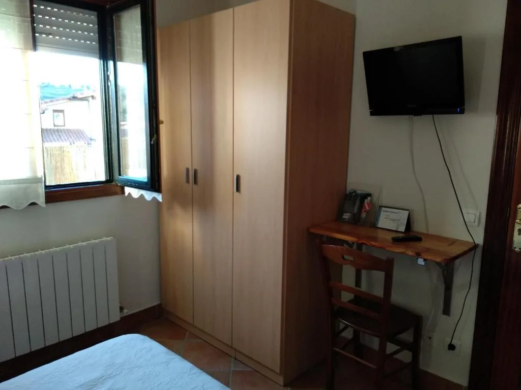 Camera singola con bagno privato — Pension zelaigane