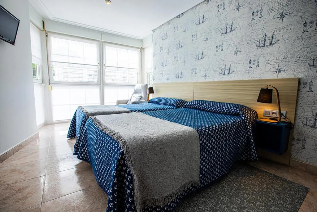 Habitación Doble - 2 camas — Pensión Zumardi