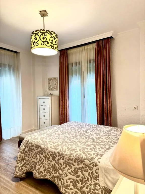 Habitación Triple Confort — Pension Zurita