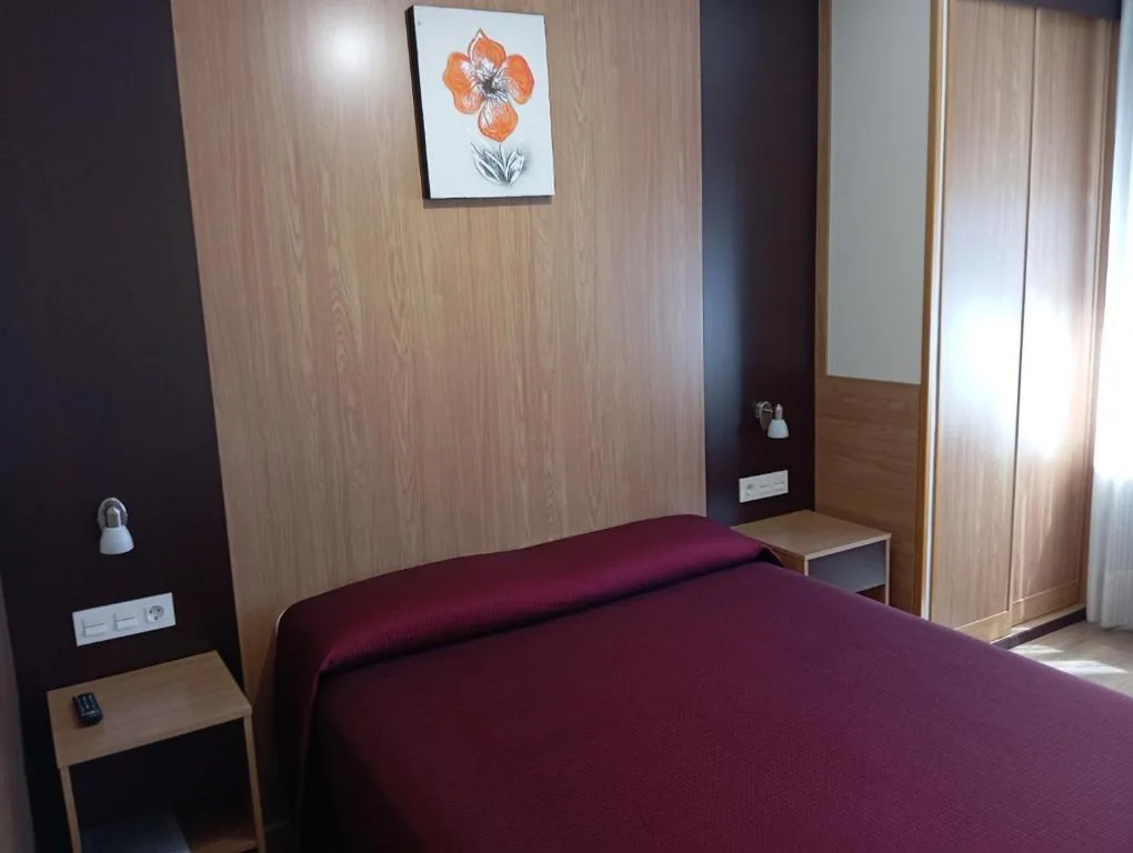 Habitación Doble con baño privado — Peregrino