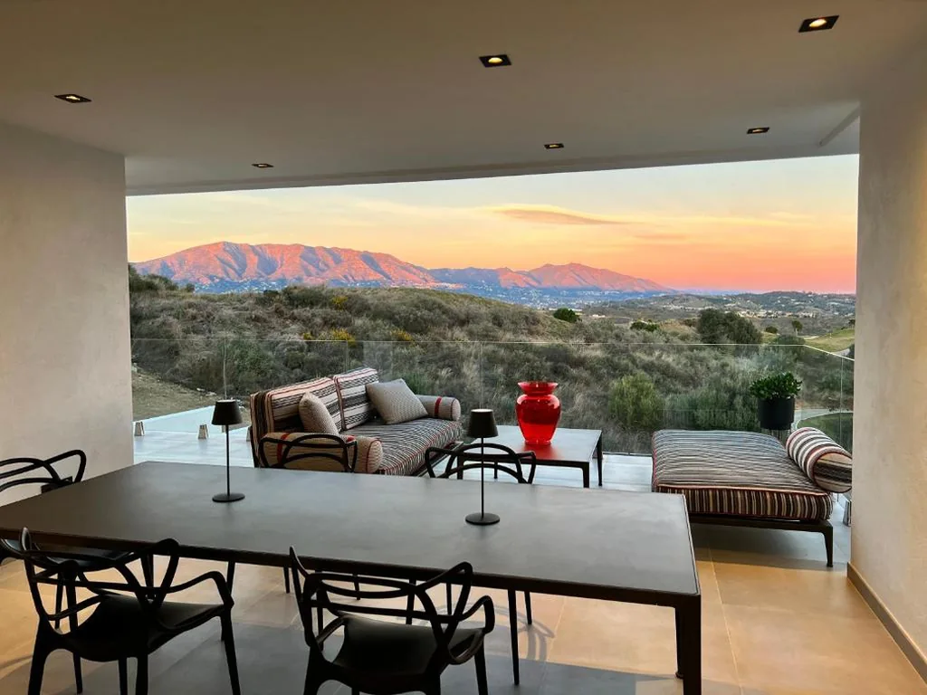 Villa — Perniznest - Luxury villa front of Calanova golf with sea view