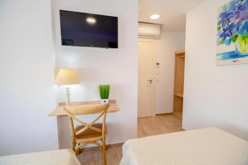 Habitación Doble - 2 camas — Petit Malaga Congress