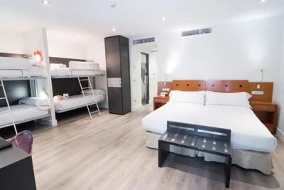 Petit Palace Arenal — 写真 8