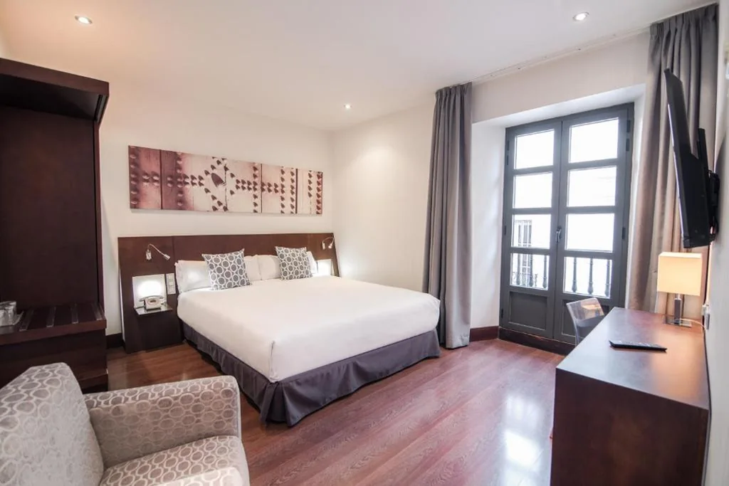 Doppelzimmer — Petit Palace Marques Santa Ana