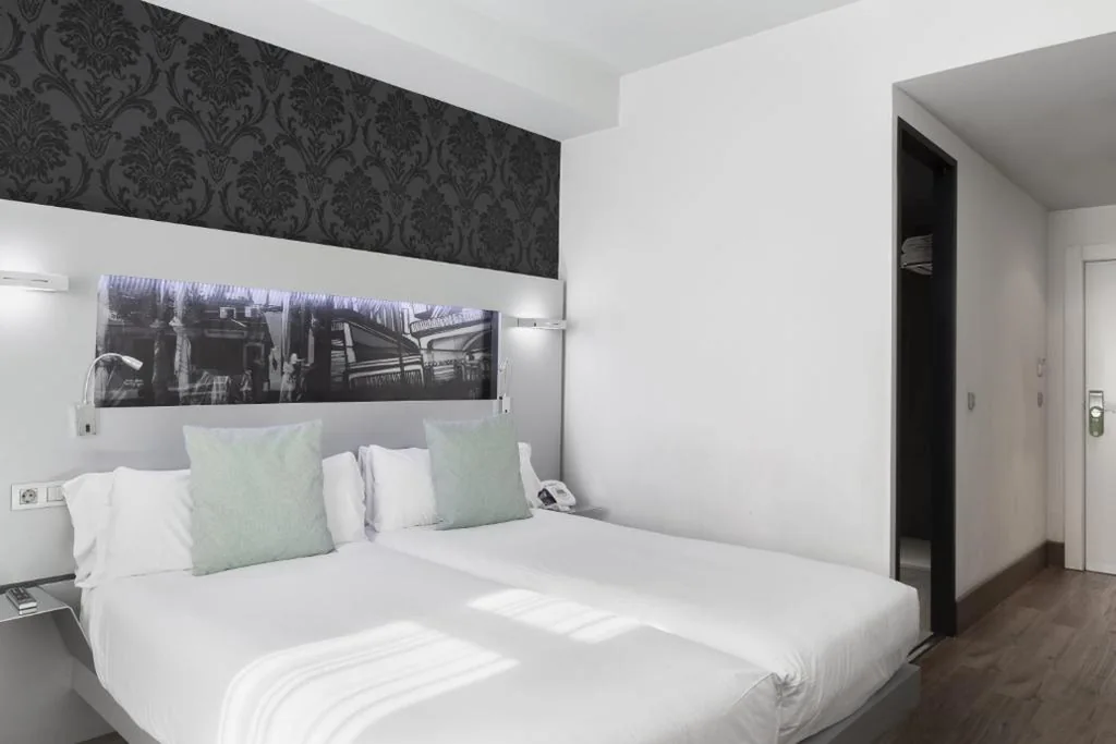 Habitación (1 o 2 adultos) - 1 o 2 camas — Petit Palace Plaza Mayor